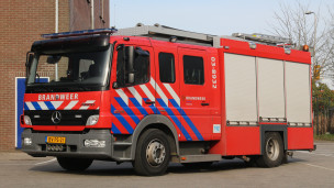 038932